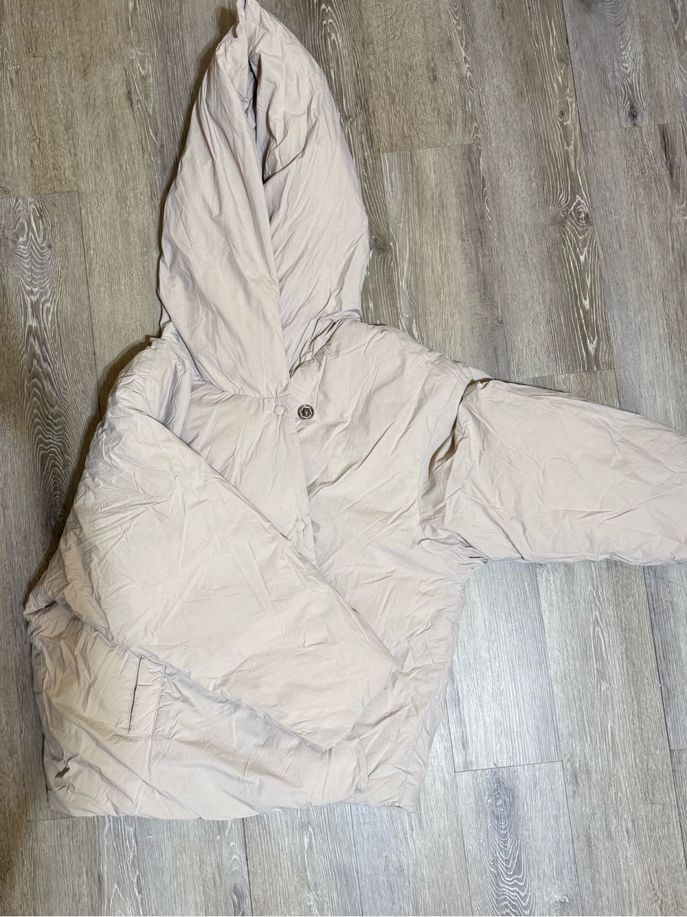 Cozy Cloud Puffer Jacket - Picture 7 of 7